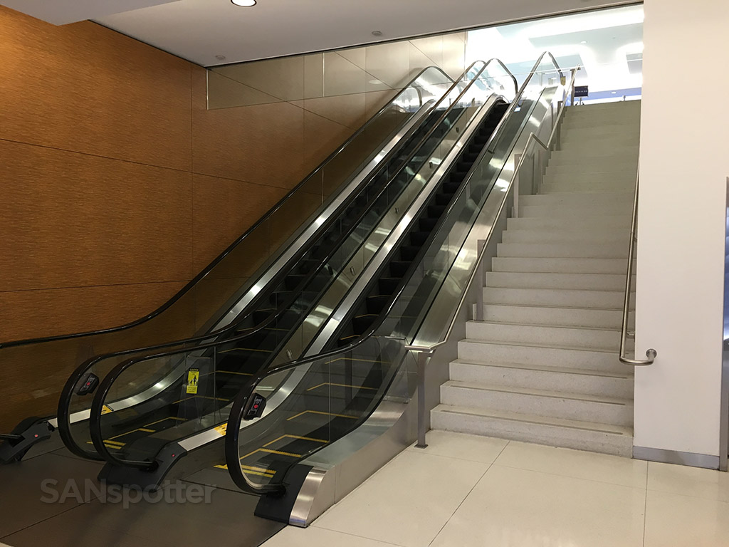 escalators up to the lounge