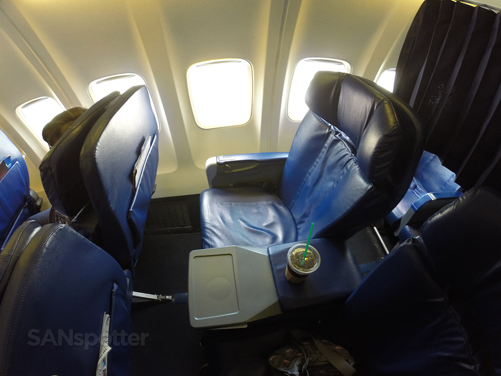 sun country airlines first class seat