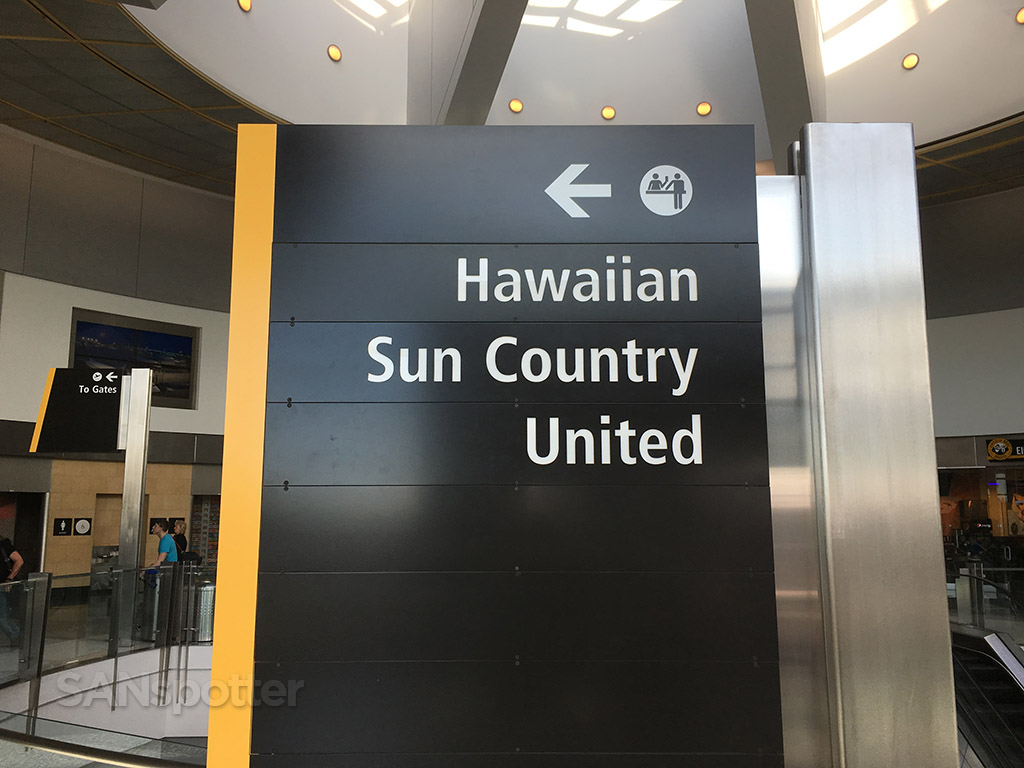 sun country check in san diego