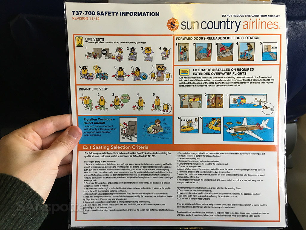 sun country 737-700 flight safety card
