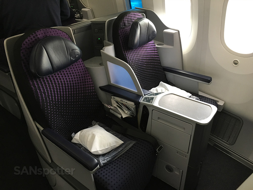 aeromexico 787 business class seat