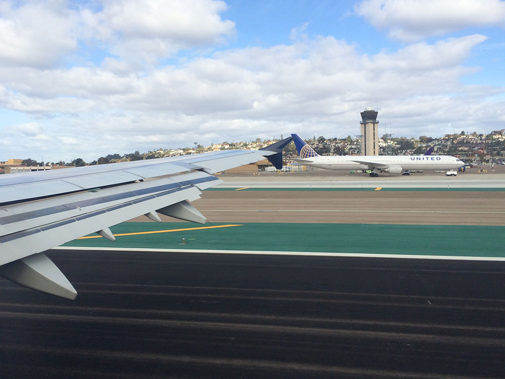 touchdown on runway 27