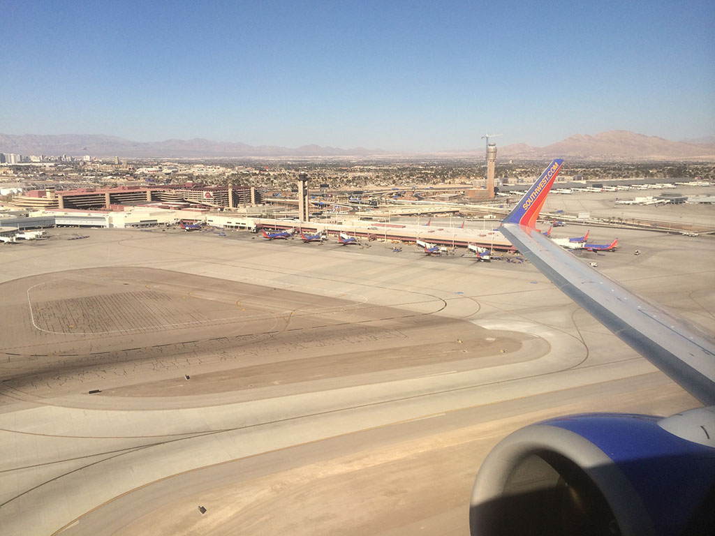 departure from runway 25r at LAS