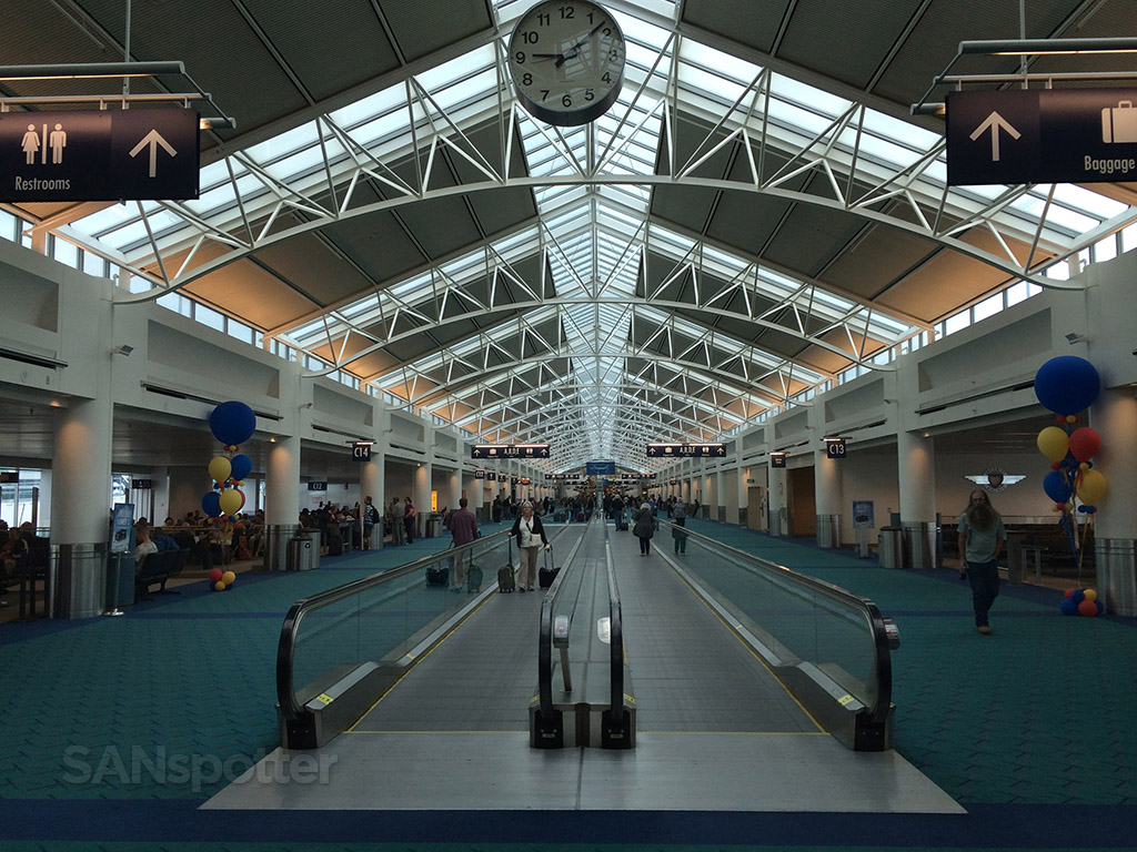 alaska airlines terminal at PDX