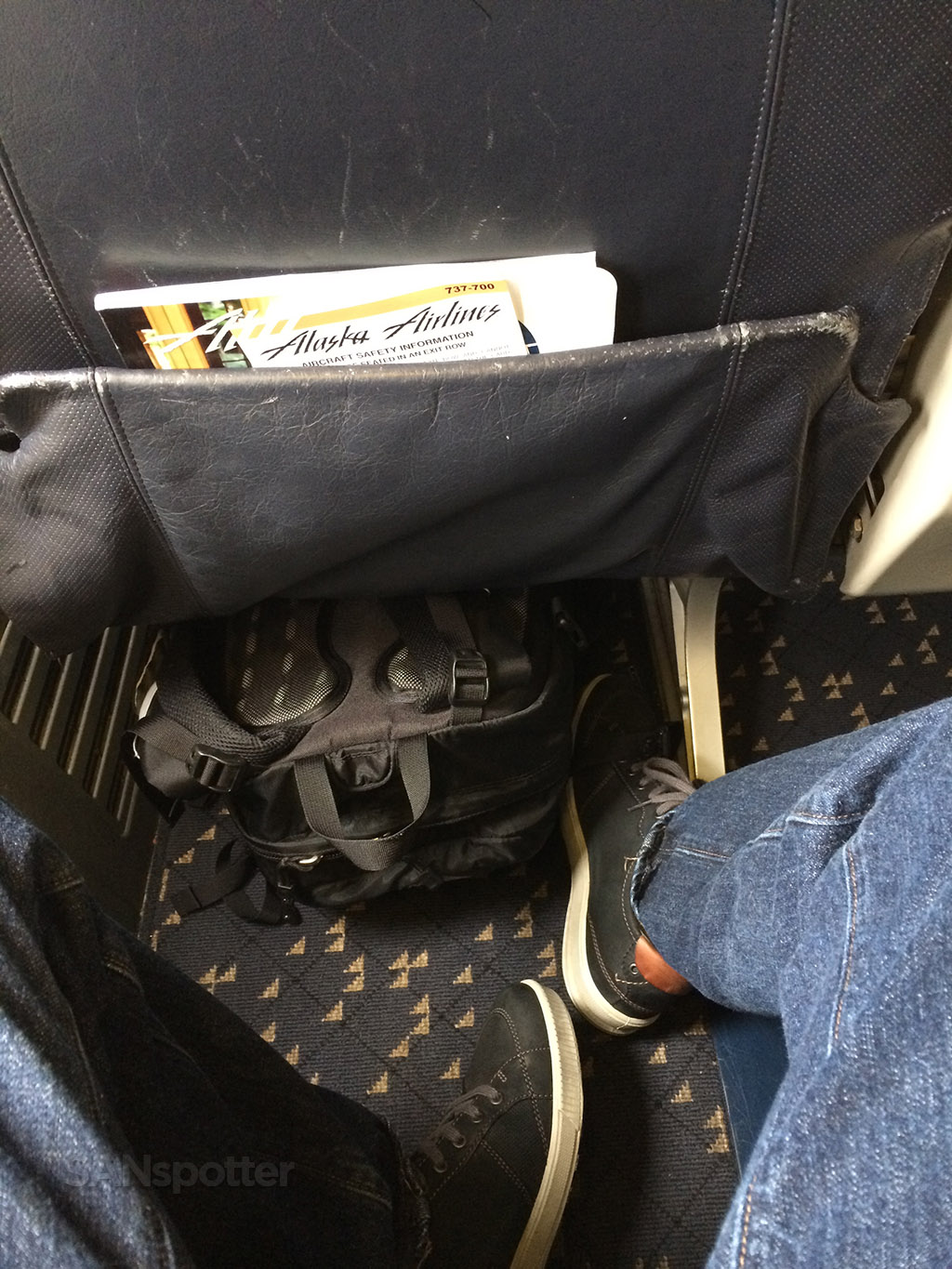 alaska 737-700 first class leg room