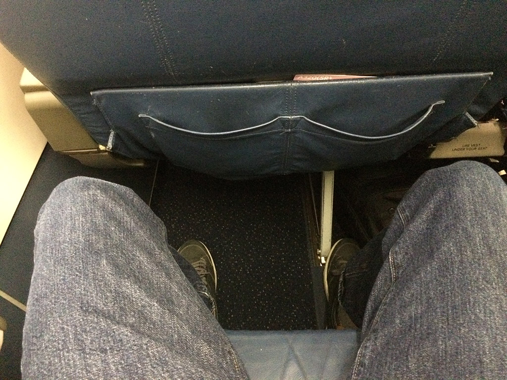 Delta Airlines A320 first class seat pitch