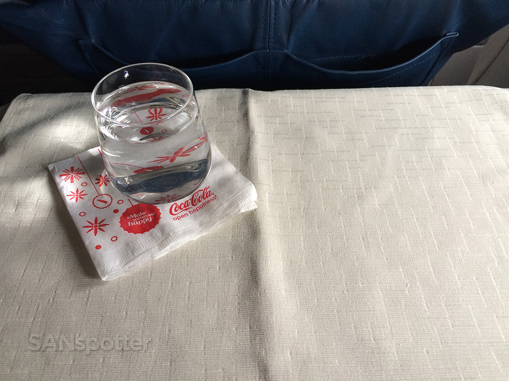 delta first class drink service
