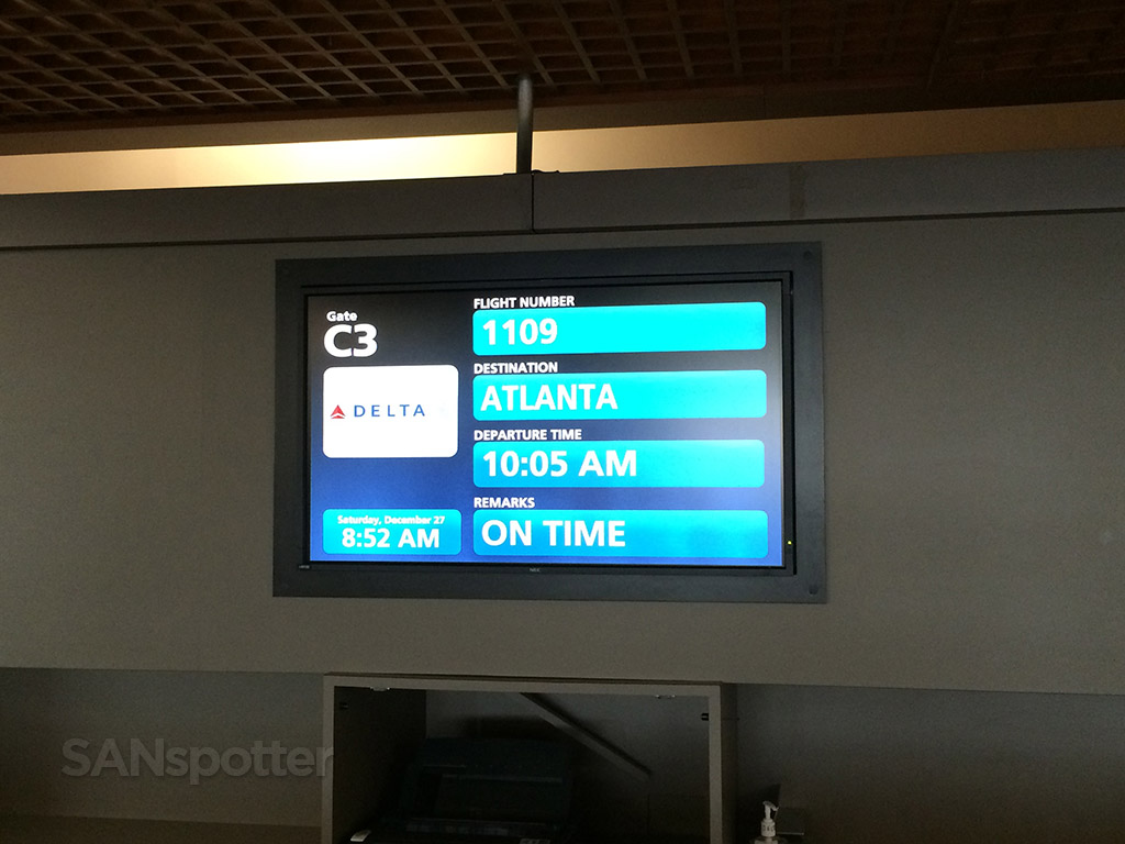 gate c3 flight information board PBI