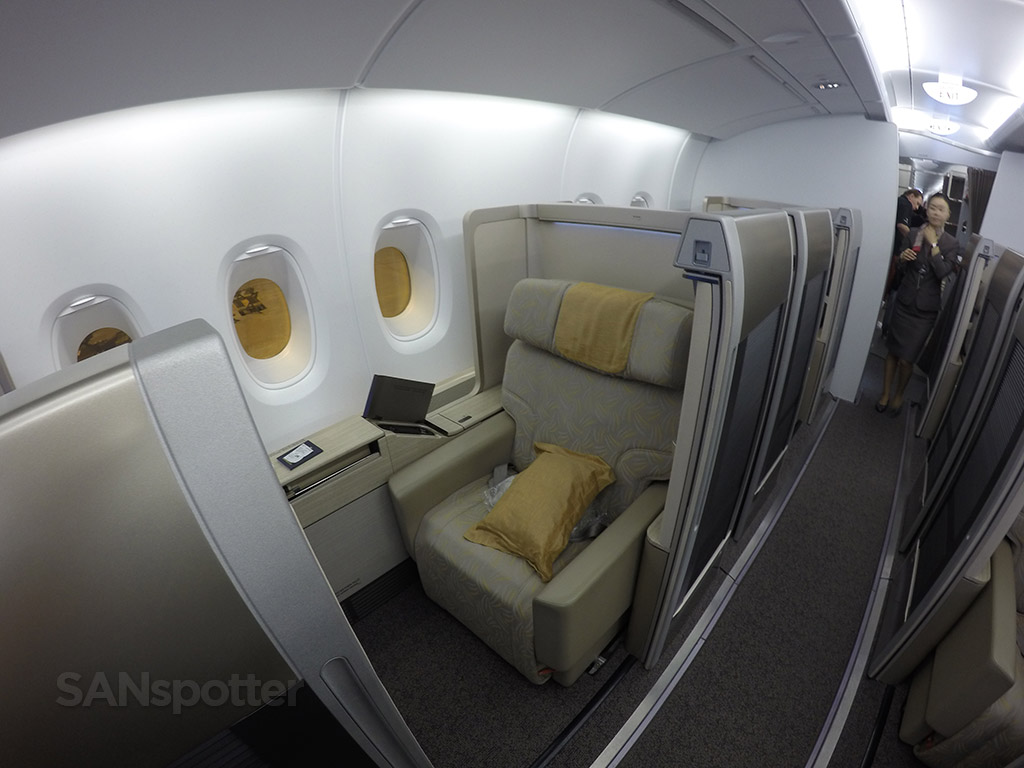 asiana first class seat 2k a380