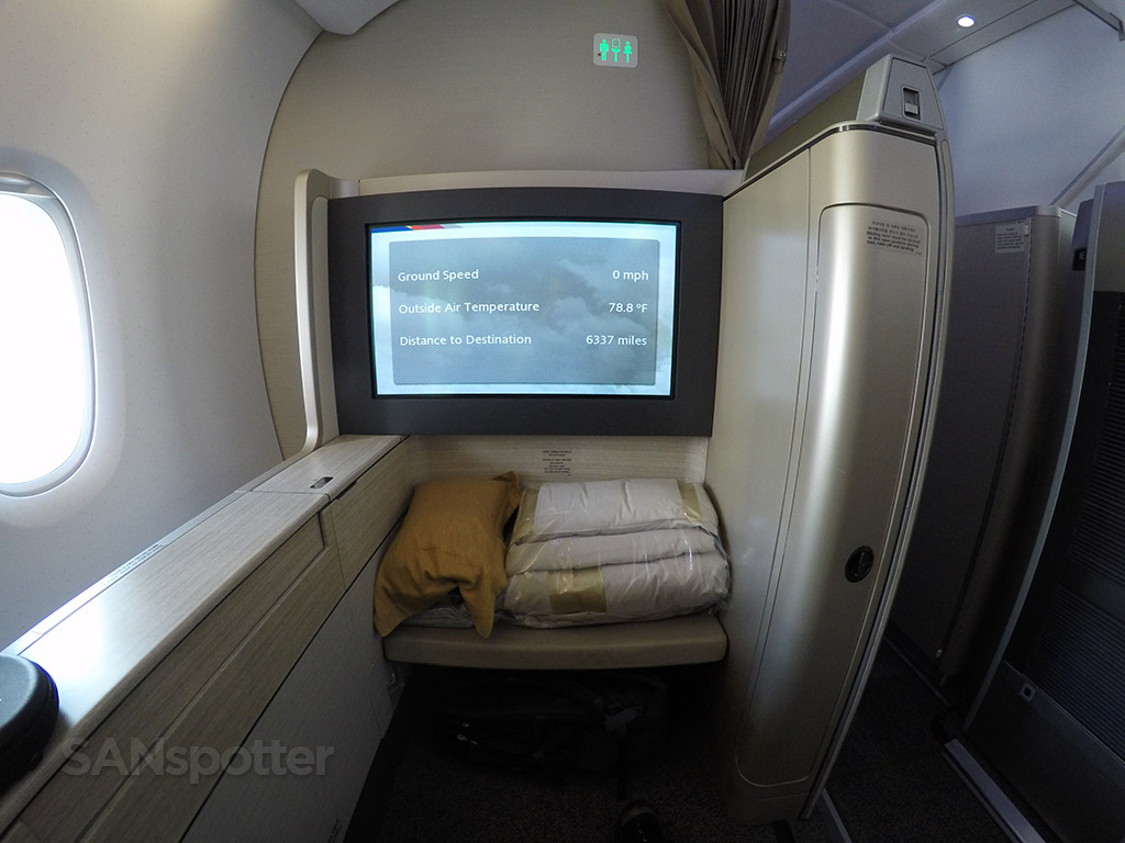large video display screen asiana first class