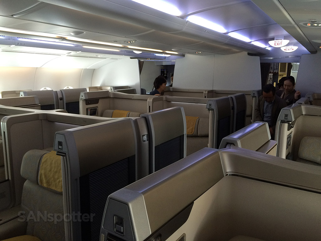 Asiana A380 First Class suites