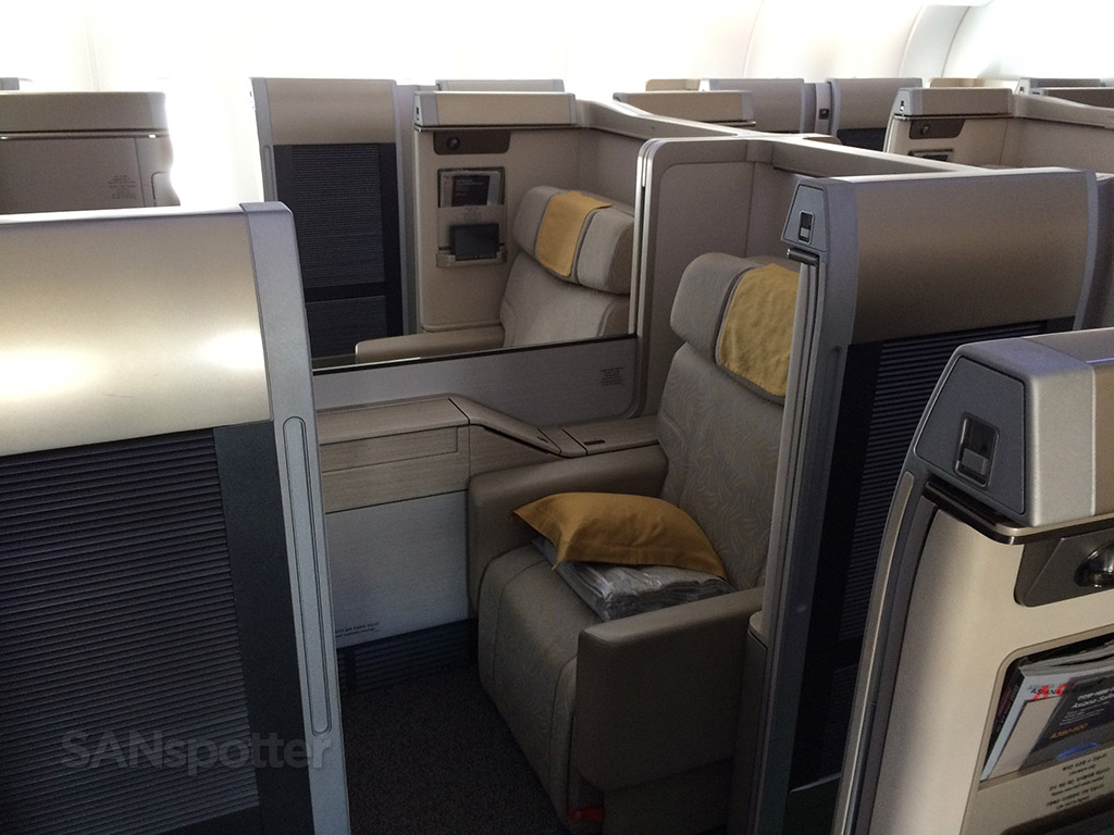 asiana first class suites
