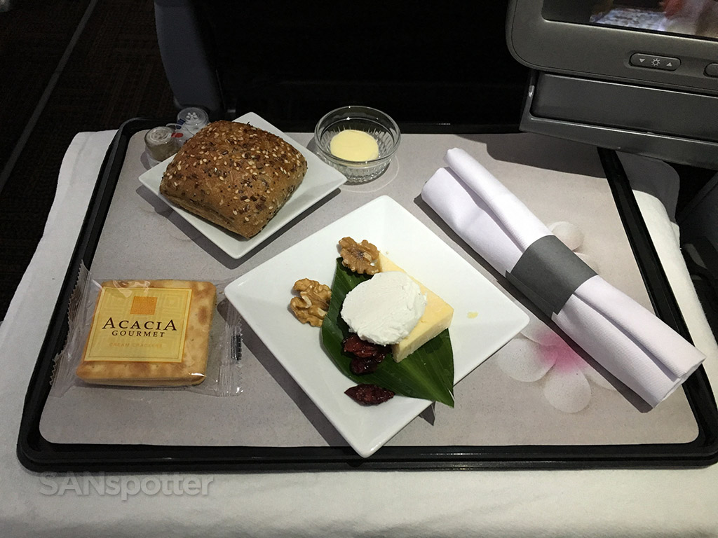 hawaiian airlines first class appetizer