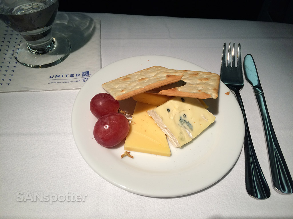 united airlines BusinessFirst dessert