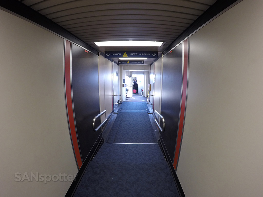 lax jet bridge