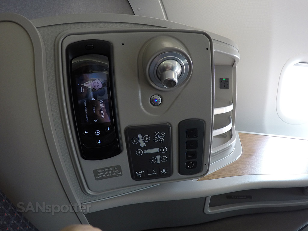 american airlines a321 first class seat controls