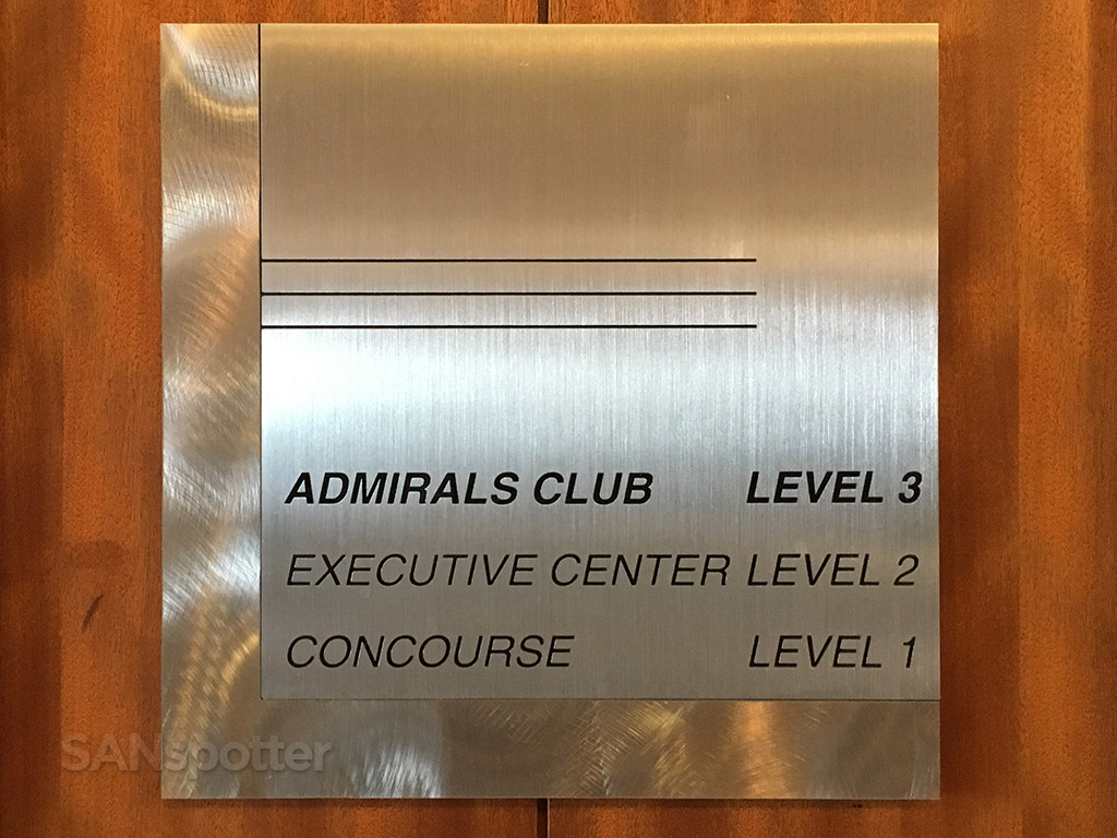 admirals club chicago o'hare