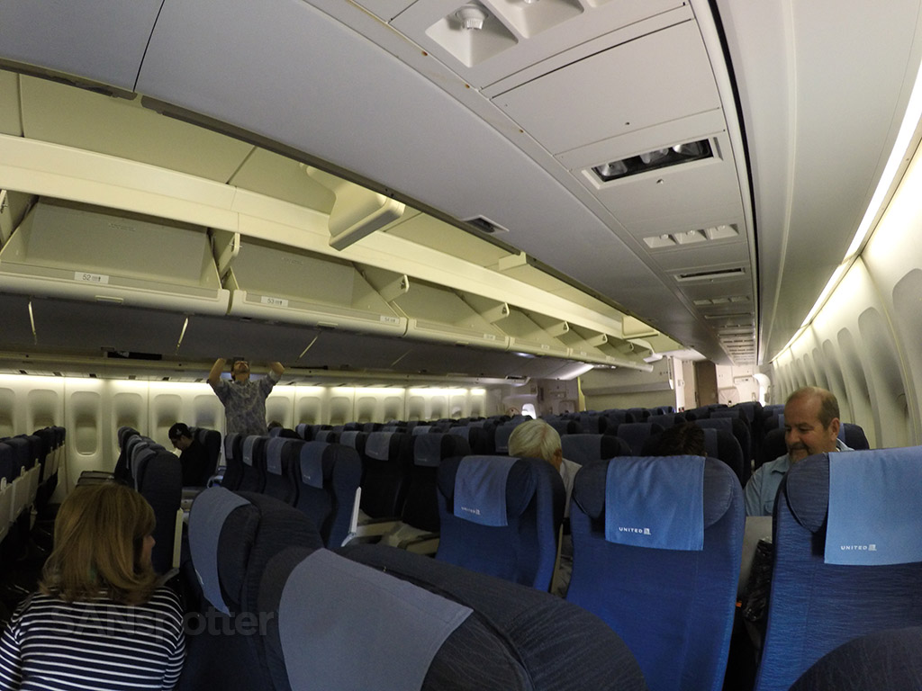 747-400 interior wide angle