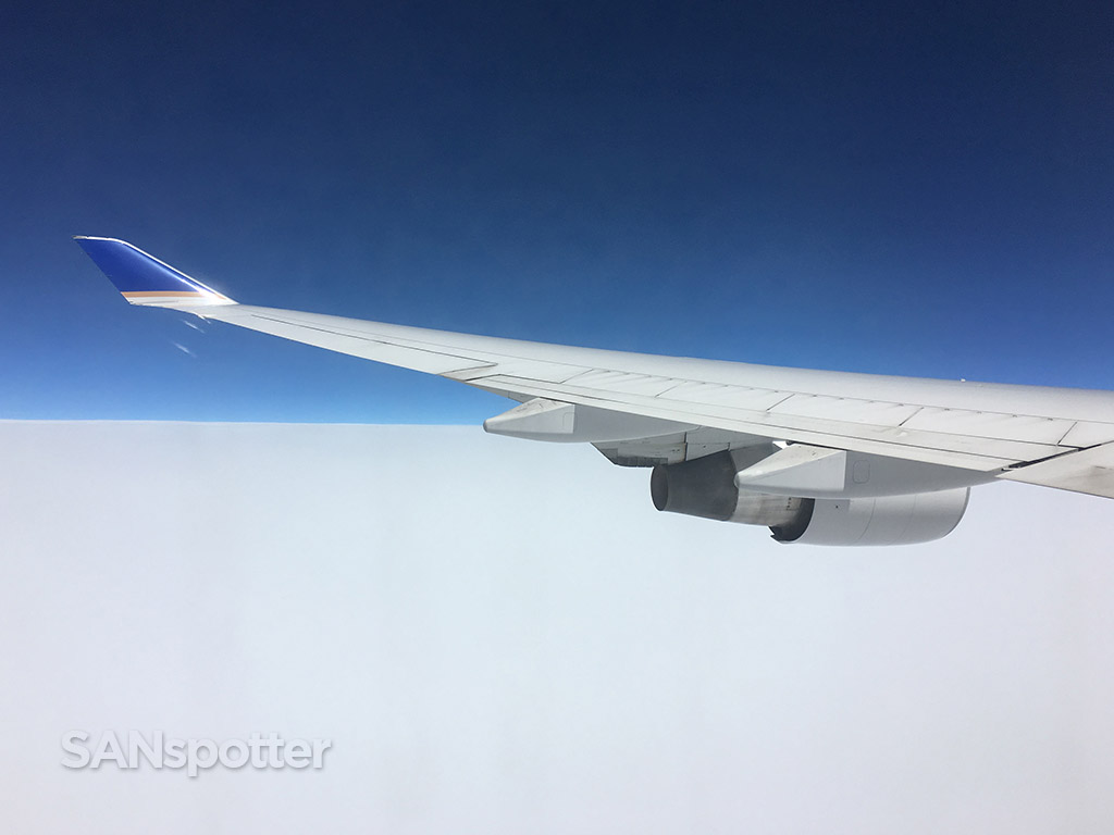 flat cloud layer