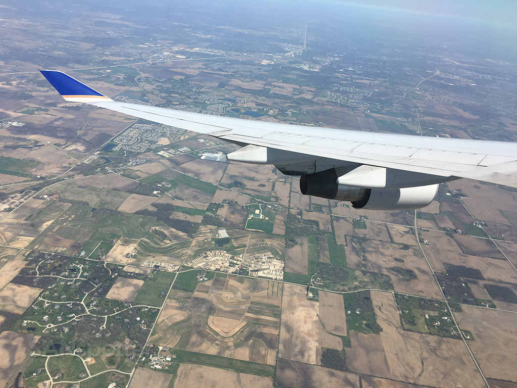 ORD approach united 747-400