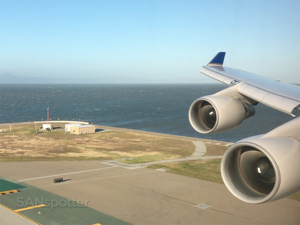 28L arrival SFO united airlines 747-400