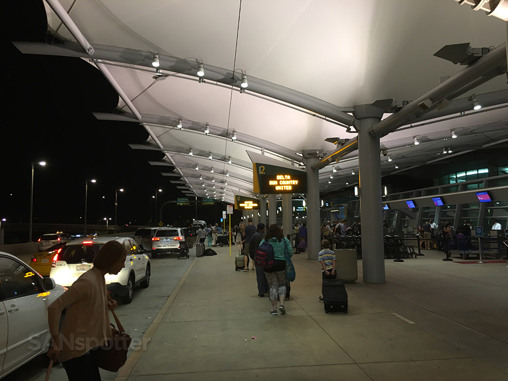 san diego airport terminal entrance