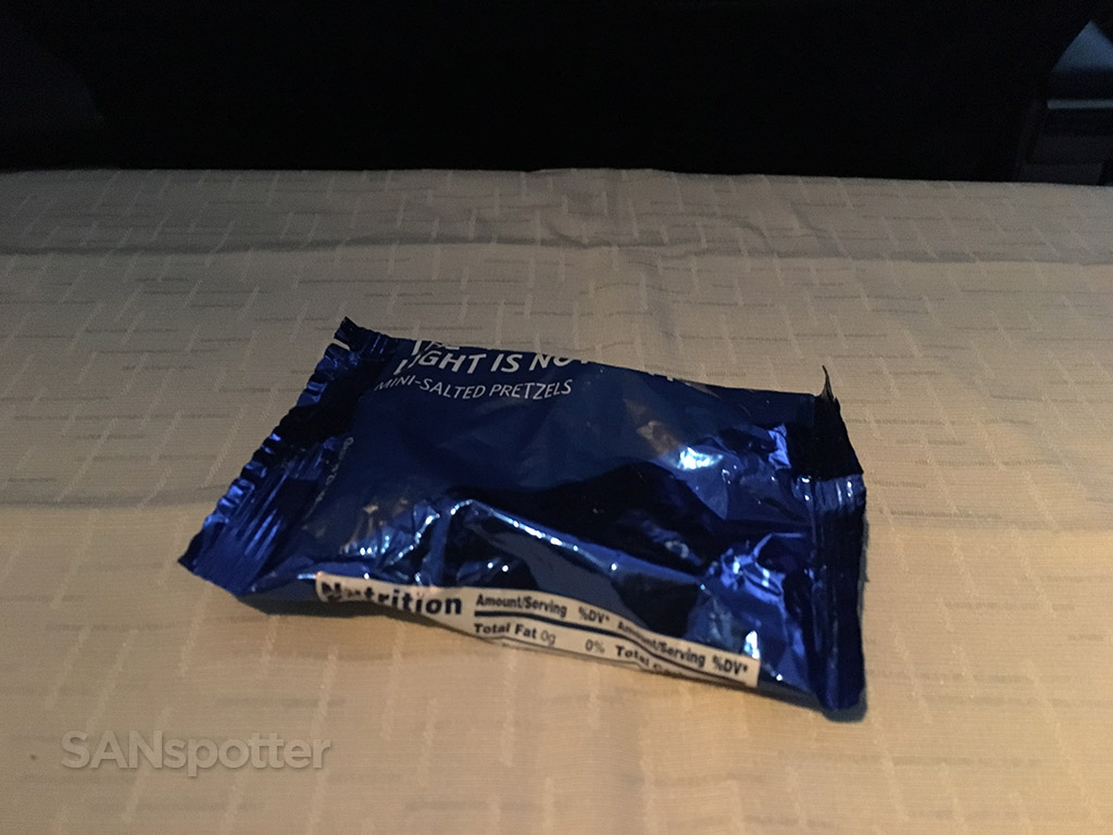 delta airlines pretzels package