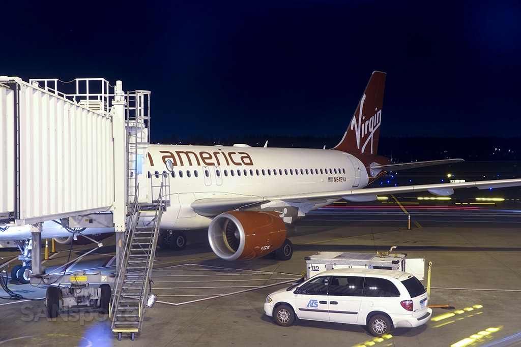 N845VA PDX airport