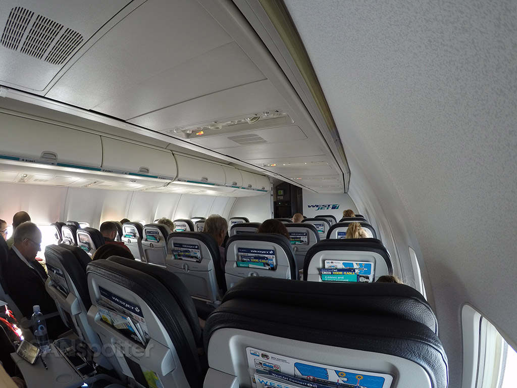 WestJet 737-700 main cabin (economy class) SAN-YYC – SANspotter