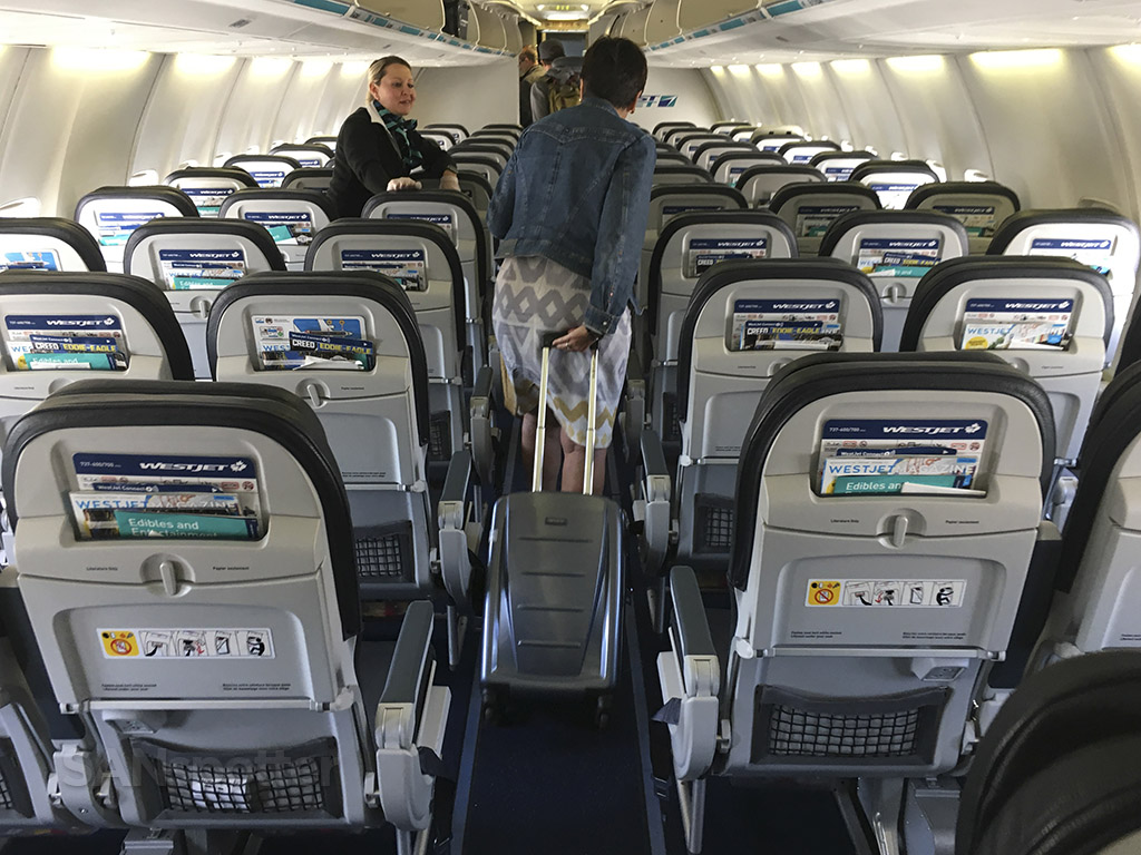 WestJet 737-700 main cabin (economy class) YYC-SAN – SANspotter