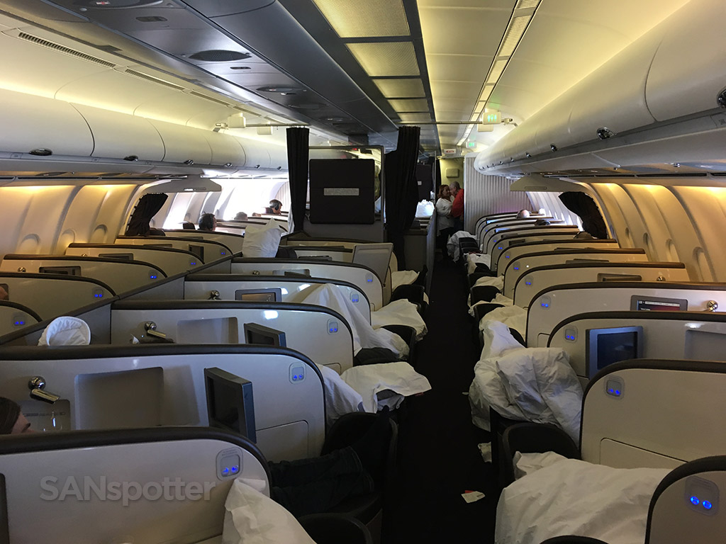 virgin atlantic a340-600 upper class cabin