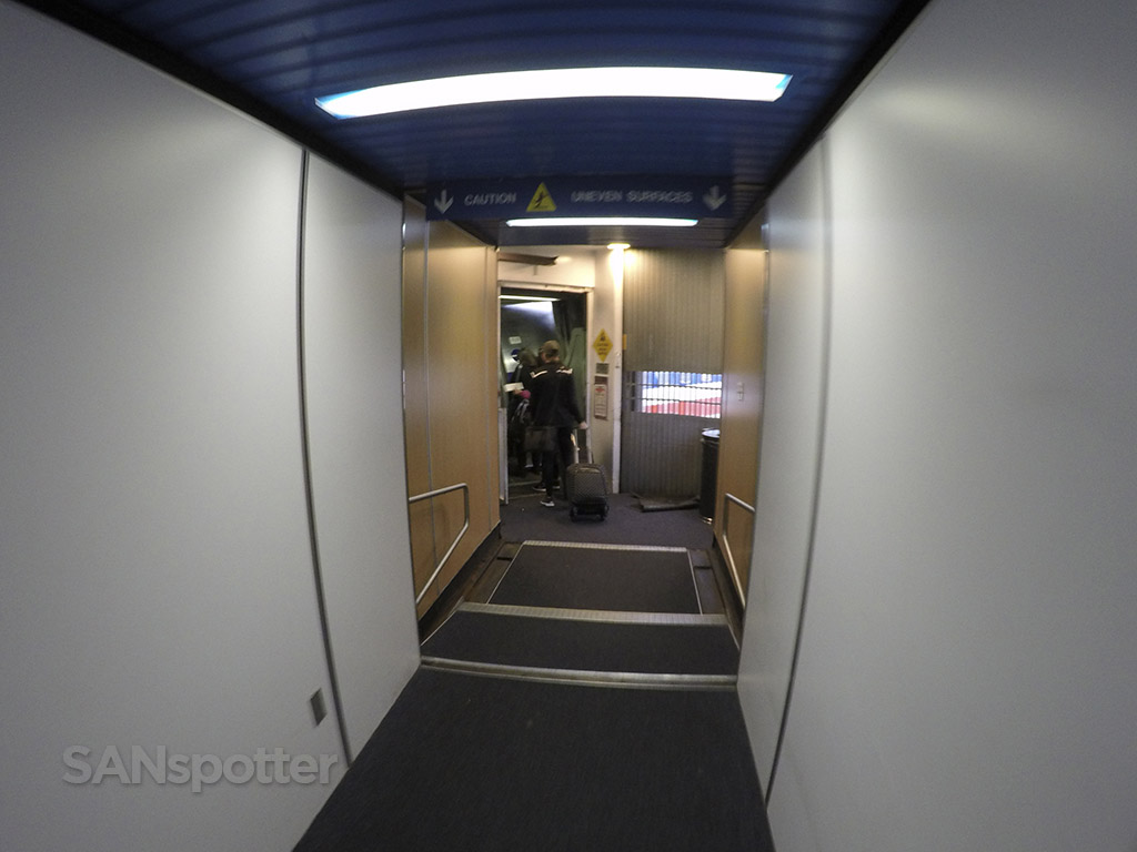 boarding american airlines md-83