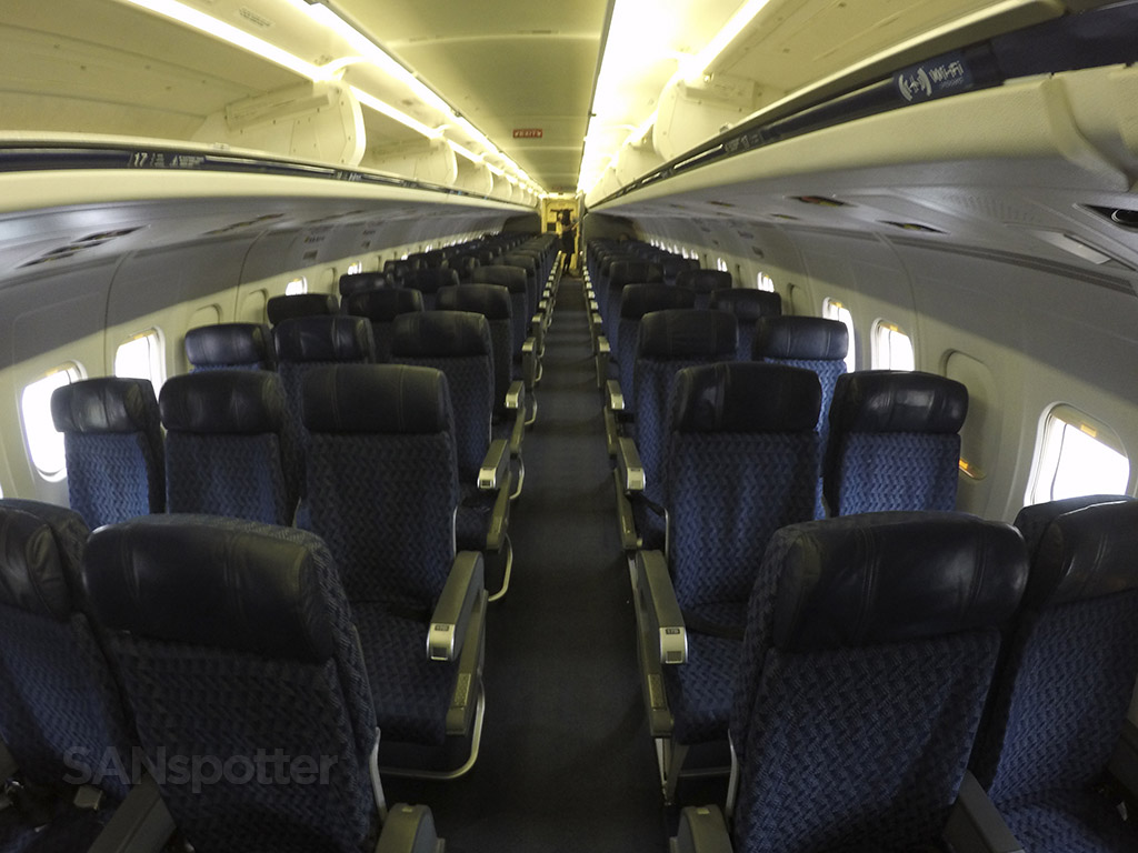 American Airlines MD-83 main cabin
