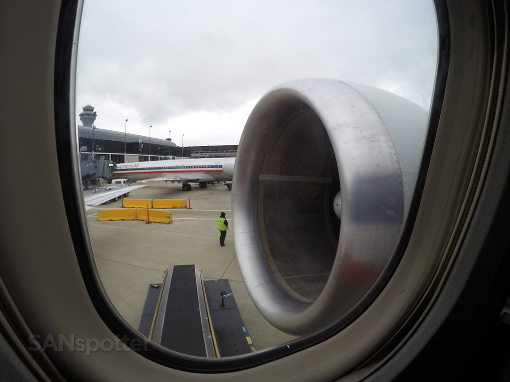 american airlines pratt & whitney JT8D engine