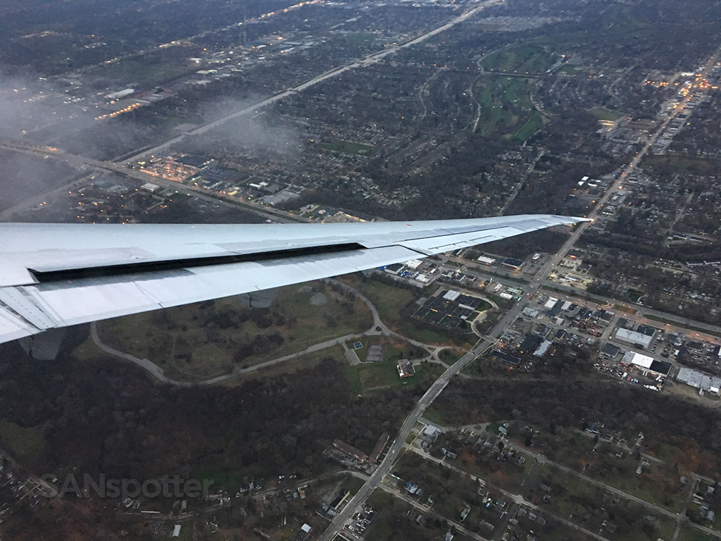 landing at DTW