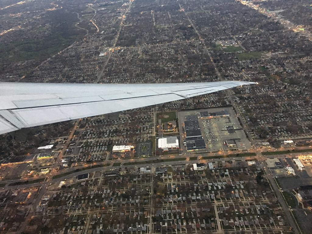 landing at DTW