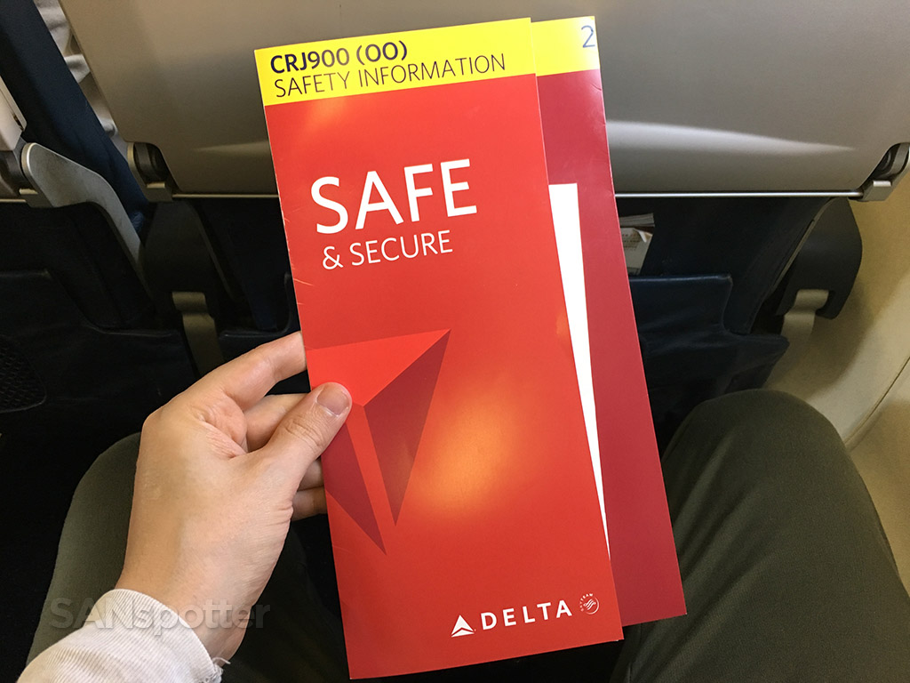 delta connection CRJ-900 safety card