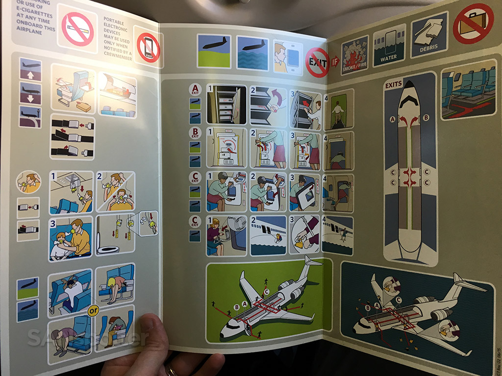 Delta Connection CRJ-900 safety card