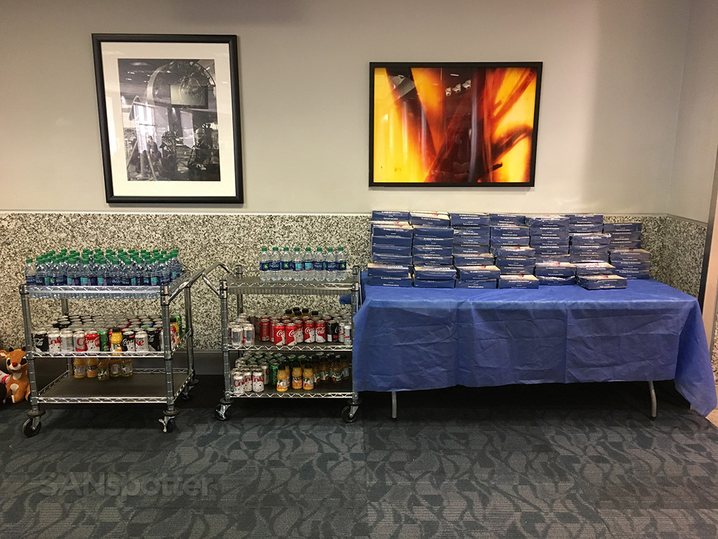 Complimentary snacks and beverages Delta air lines gate