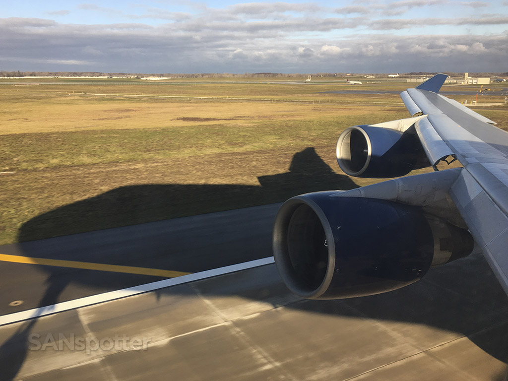 Delta 747-400 departure DTW