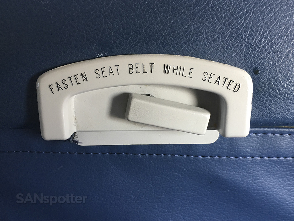 delta md88 tray table latch