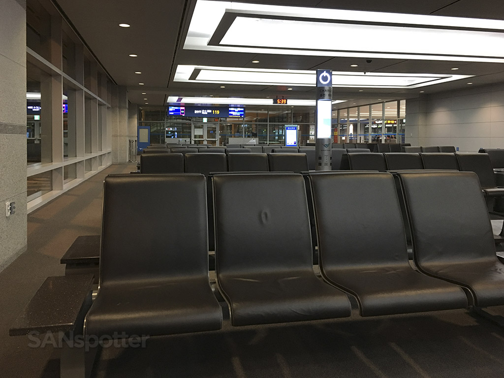 ICN gate 119 and 120