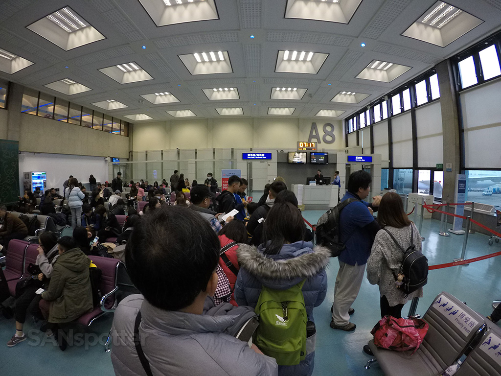 Taipei airport gate A8