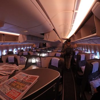 China Airlines 777-300 business class cabin
