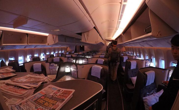 China Airlines 777-300/ER business class Taipei to Seoul