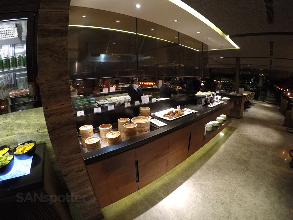 China Airlines Business Class lounge TPE food
