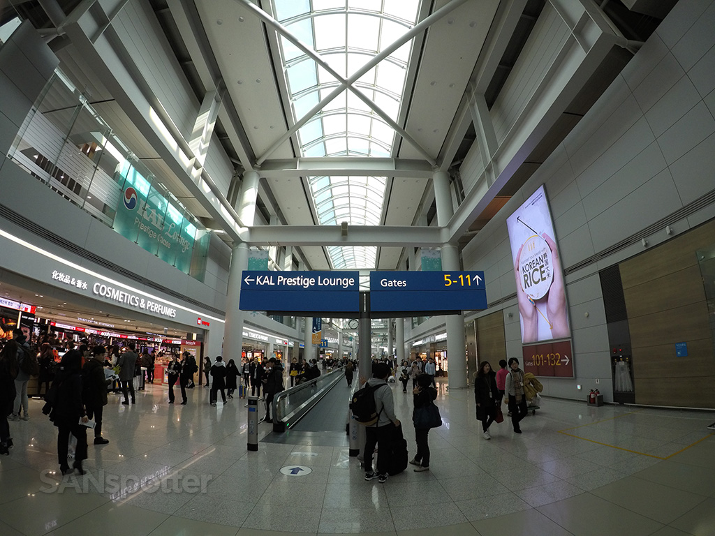 ICN airport terminal
