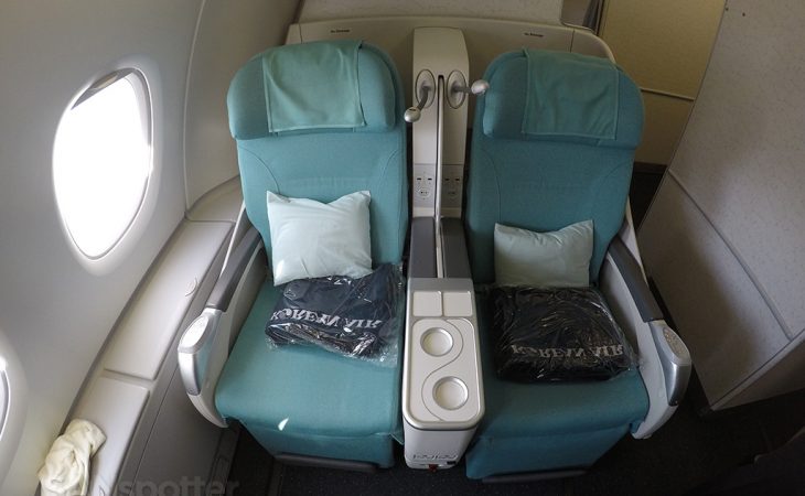 Korean Air A380-800 Prestige Class (business class) Seoul to Los Angeles