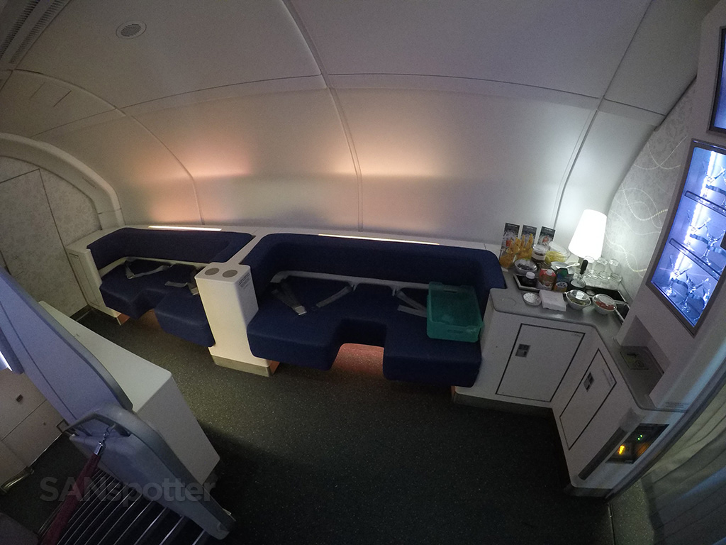 korean air a380 lounge