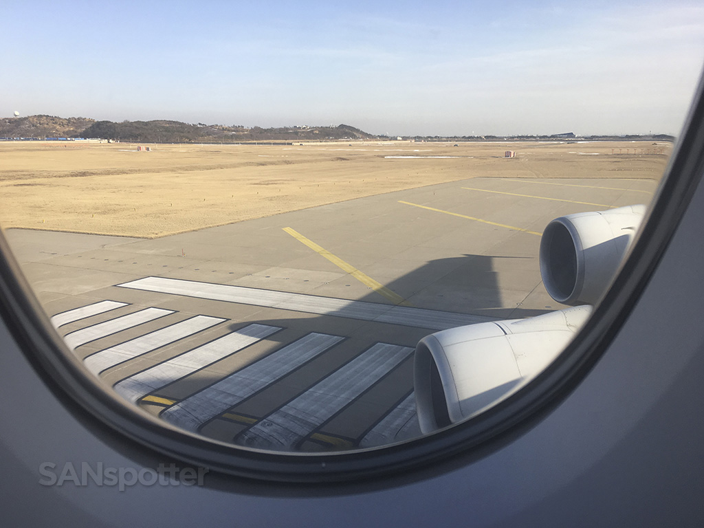 korean air a380 takeoff